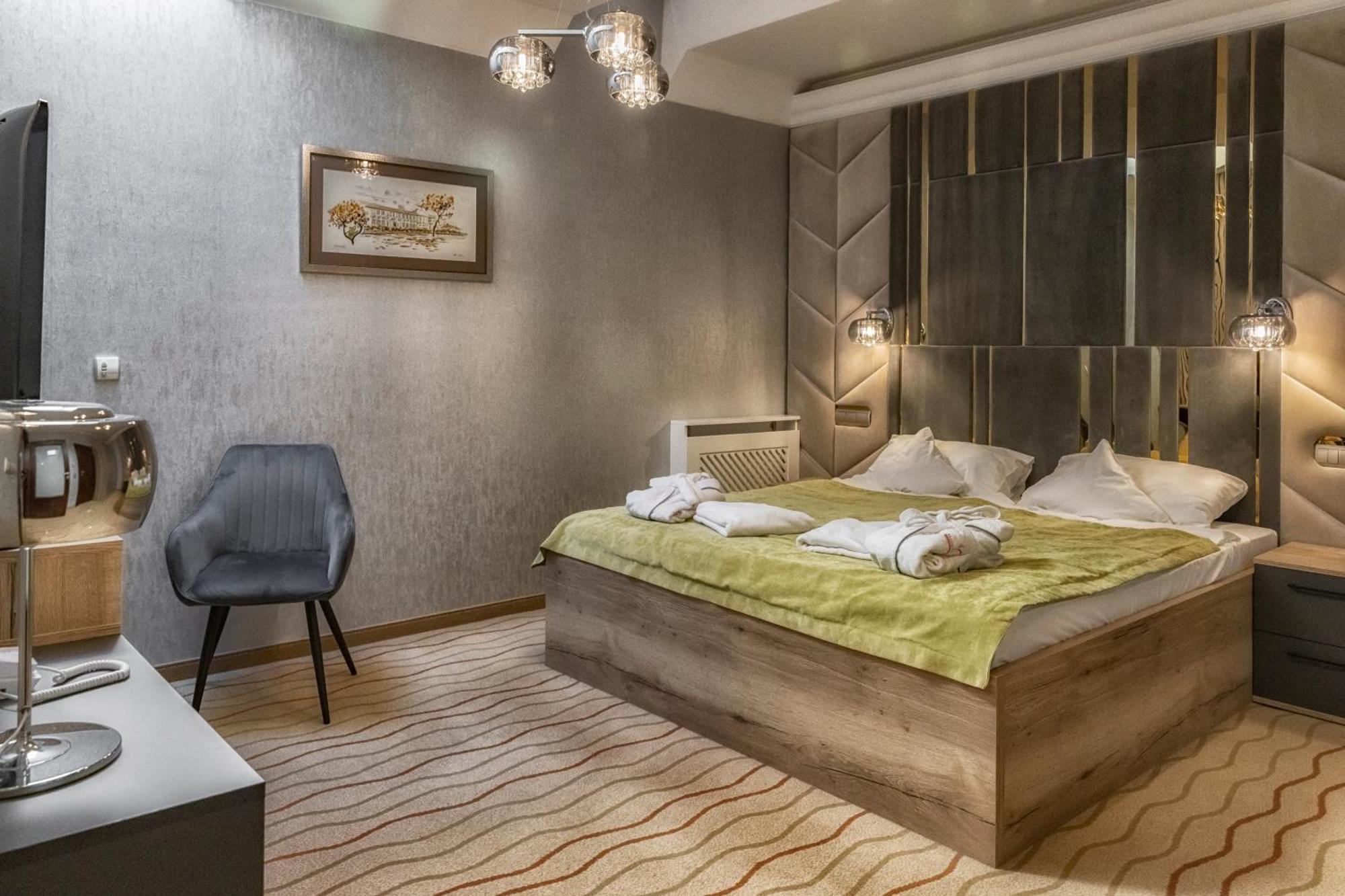 Malinowy Dwor Hotel Medical Spa Swieradow-Zdroj Ngoại thất bức ảnh