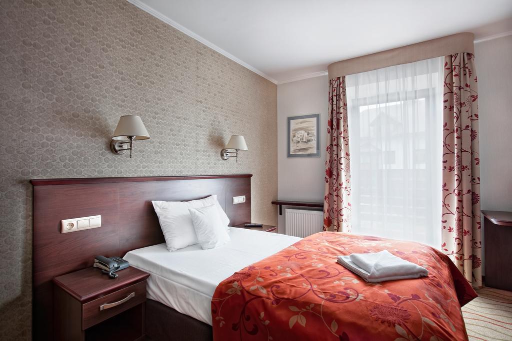 Malinowy Dwor Hotel Medical Spa Swieradow-Zdroj Phòng bức ảnh