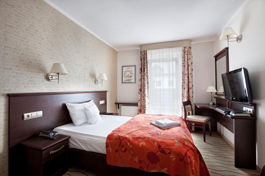Malinowy Dwor Hotel Medical Spa Swieradow-Zdroj Phòng bức ảnh